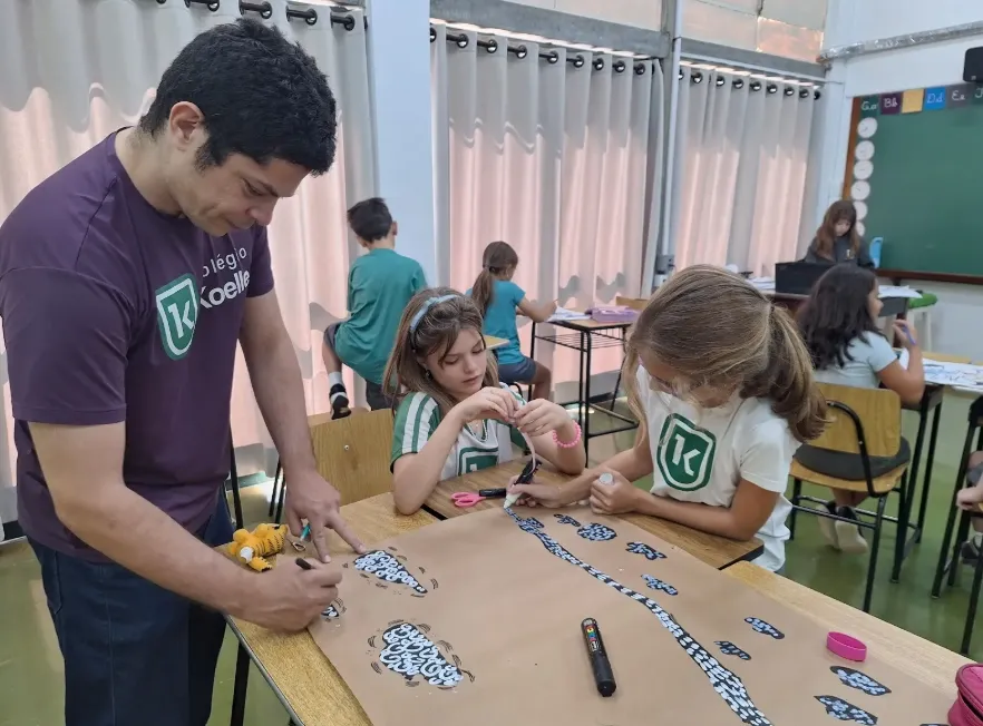 <span class='span-italic'>Desenho</span>