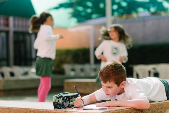 Qual a Importância dos Jogos e Brincadeiras no Ensino Fundamental 1?