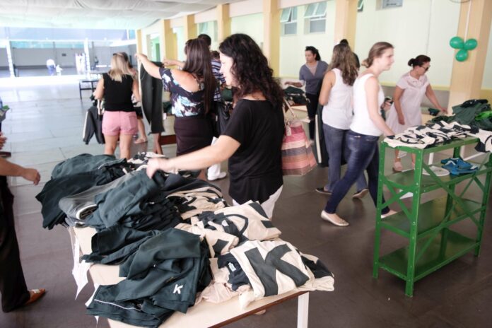 uniforme solidário 3 2800